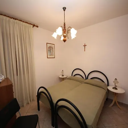 Appartamento Quiet Trilocale With Two Bedrooms Rosolina Mare